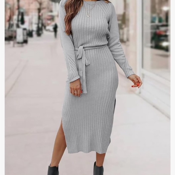 Women’s long sleeve sweater dress slit to side both sides. - Picture 4 of 8